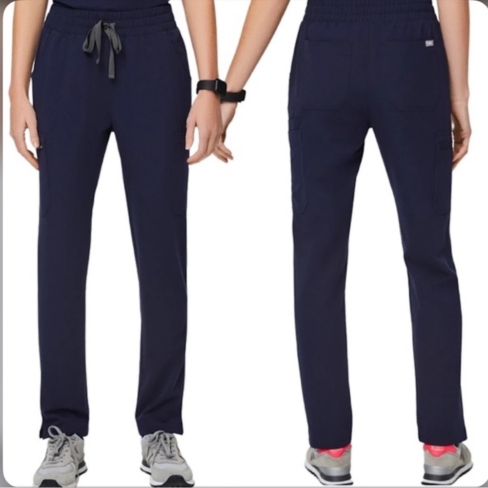 FIGS Yola Highwaisted Scrub Pants- Navy